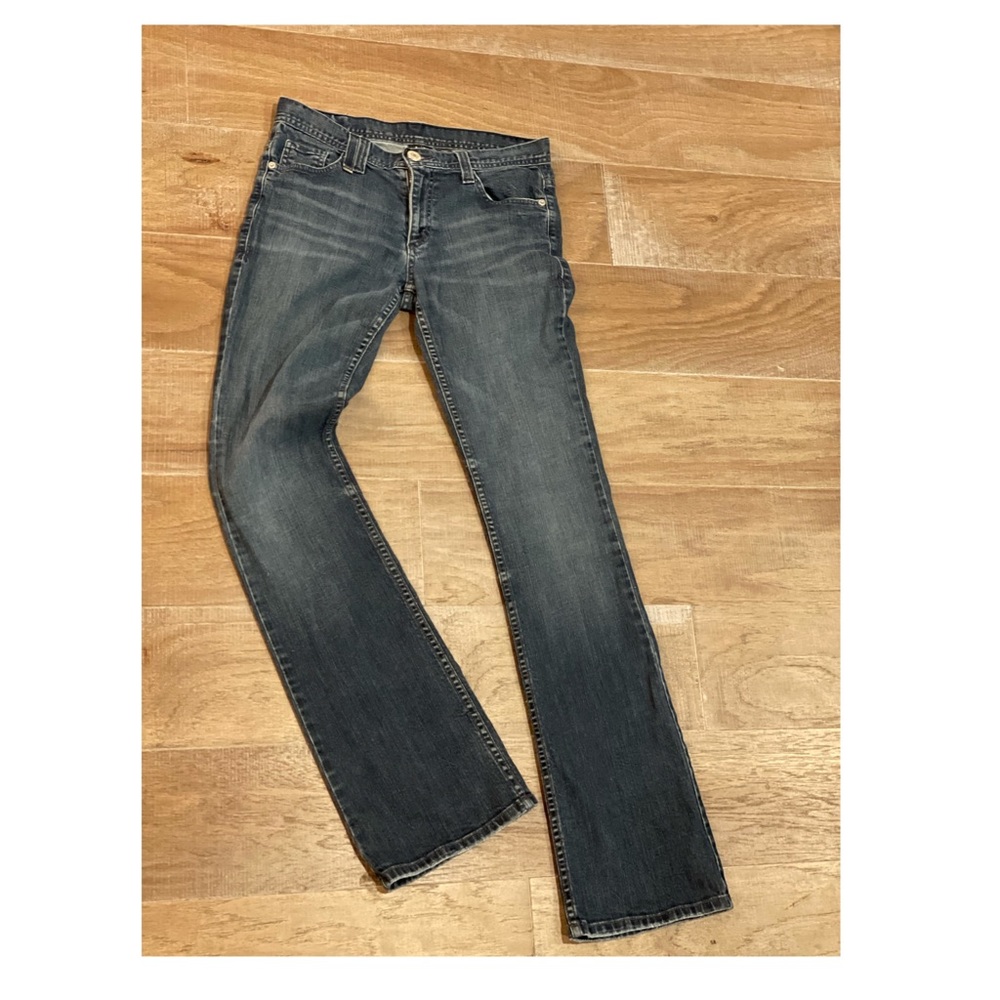 AMAZING WOMENS ARMANI EXCHANGE JEANS!